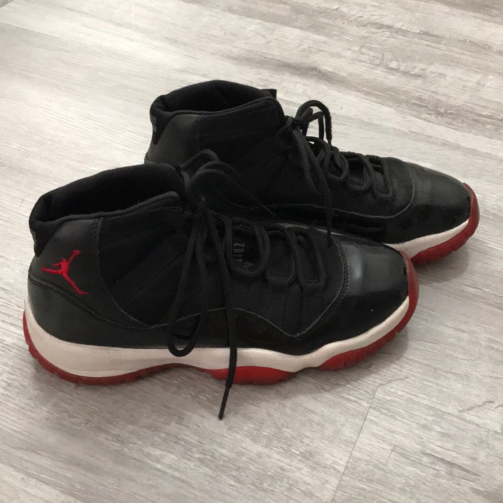 Jordan bred 11’s.